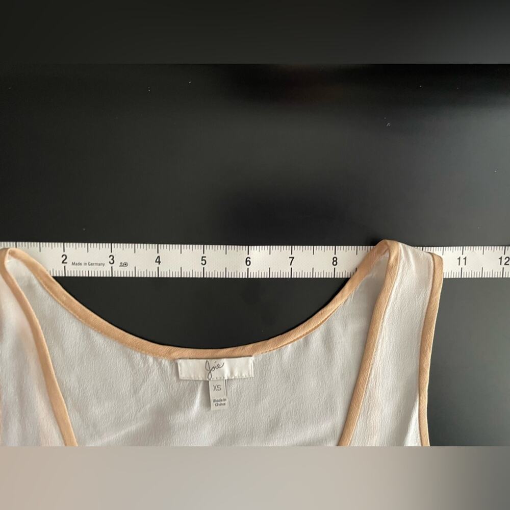 Joie - Silk Cream Tank Top with Pocket Detail size XS - Picture 8 of 10
